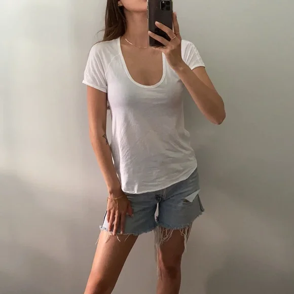 WILFRED | Classic Tshirt - Picture 3 of 3